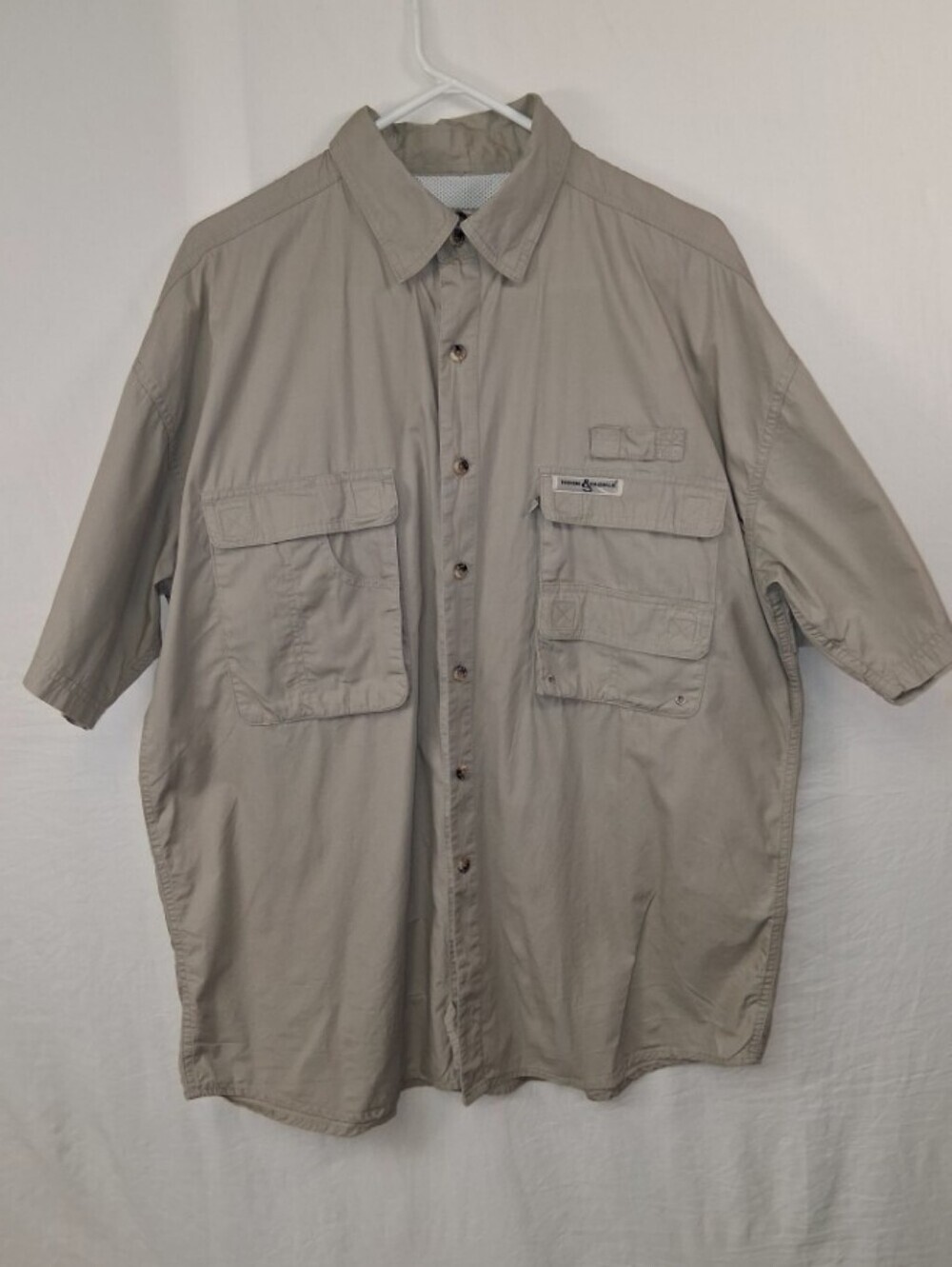 Hook & Tackle Men's Short-Sleeve Utility Button-Down Shirt in Taupe by - Picture 4 of 16
